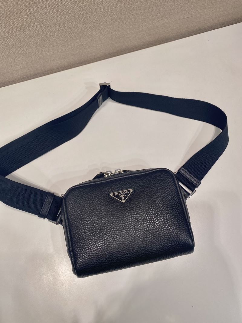 Pra*a waist chest packs